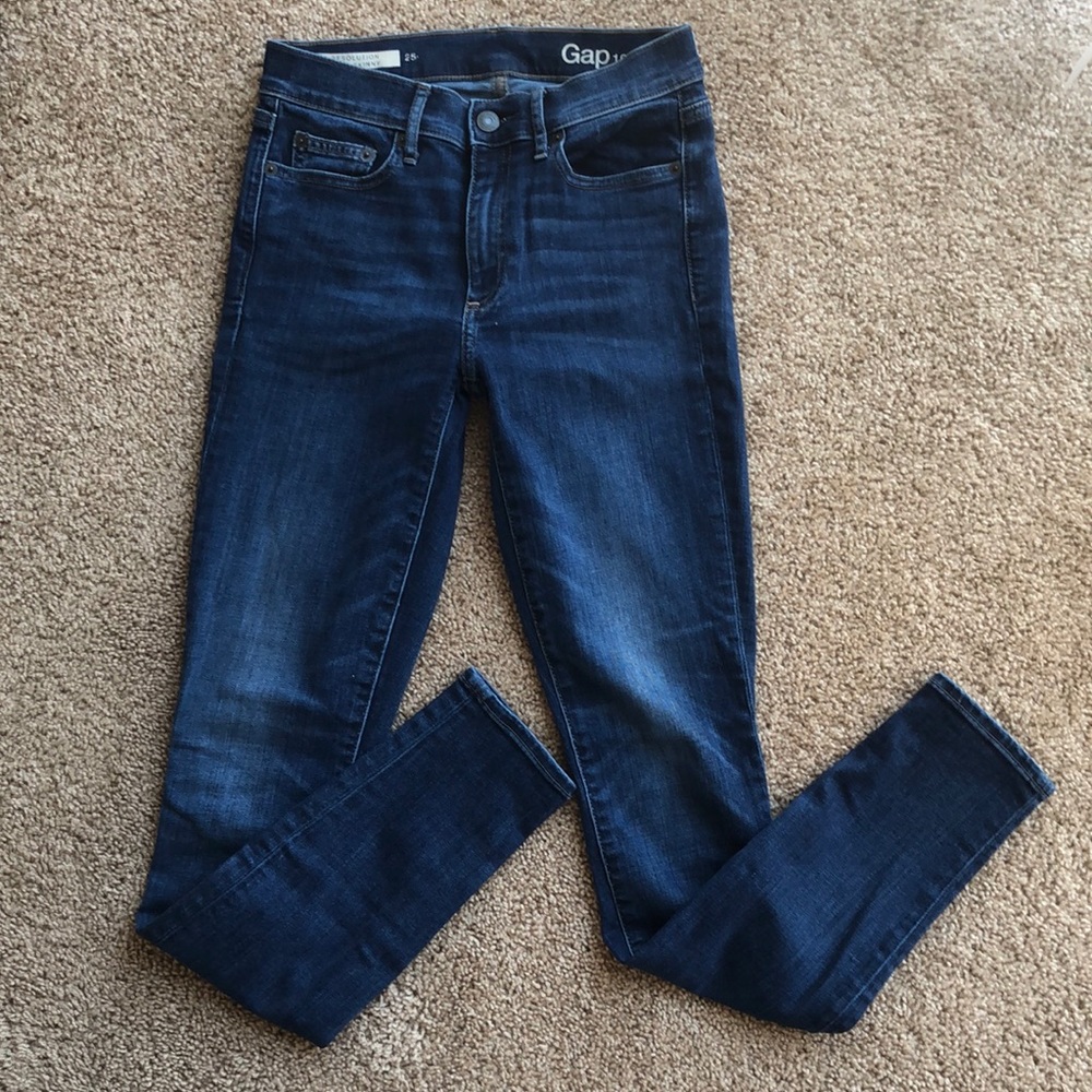 Gap Resolution True Skinny Jeans